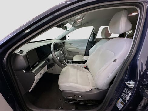 Used 2024 Hyundai Kona SEL image 13