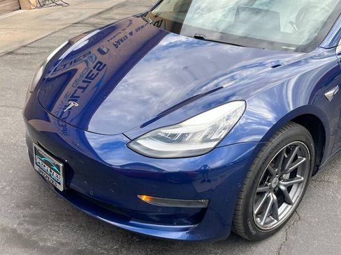 Used 2018 Tesla Model 3 Long Range AWD/4WD image 12