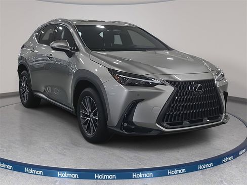 Used 2022 Lexus NX 350 AWD w/ Premium Package image 4