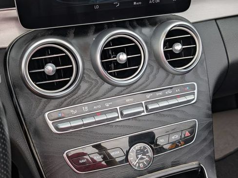 Used 2019 Mercedes-Benz C 63 AMG Cabriolet image 29