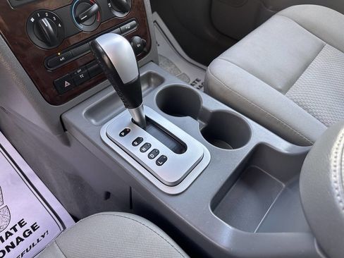 Used 2007 Ford Freestyle SEL image 15