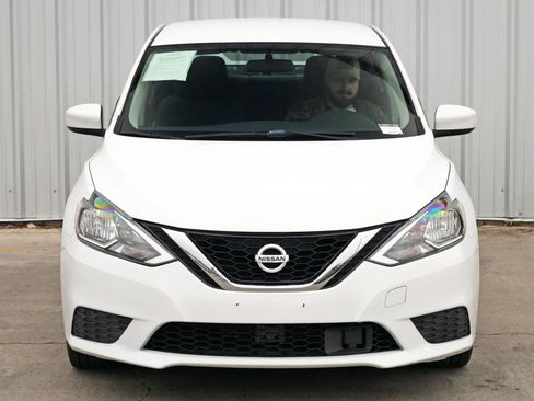 Used 2019 Nissan Sentra SV image 40