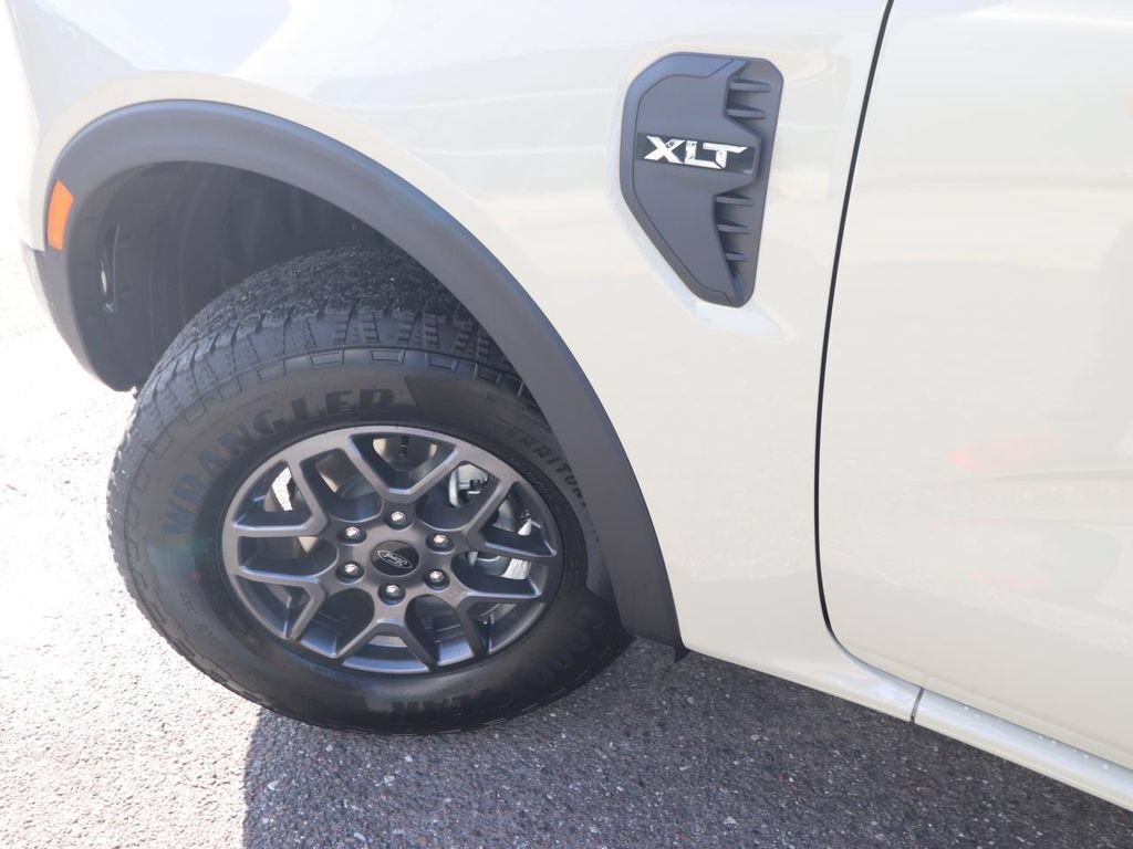New 2026 Ford Ranger XLT w/ Trailer Tow Package RWD image 4