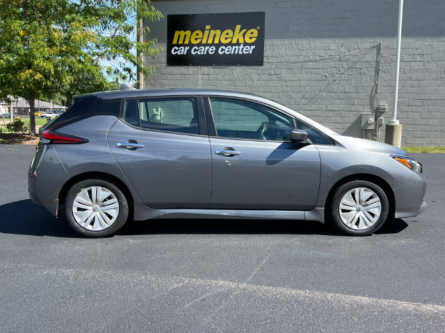 Used 2025 Nissan Leaf S FWD image 38
