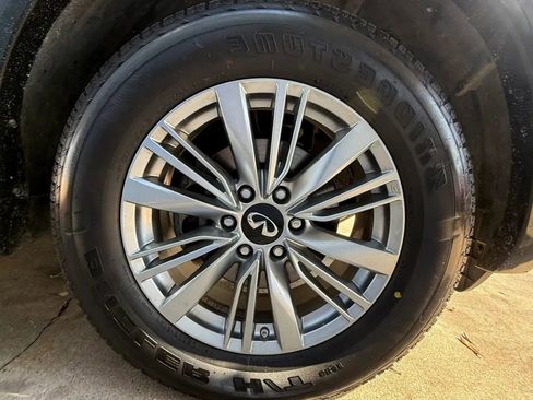 Used 2018 INFINITI QX80 2WD image 26