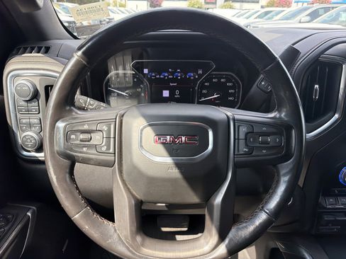 Used 2020 GMC Sierra 1500 AT4 w/ AT4 Premium Package AWD/4WD image 18