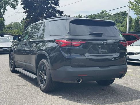 Used 2023 Chevrolet Traverse LT FWD image 6