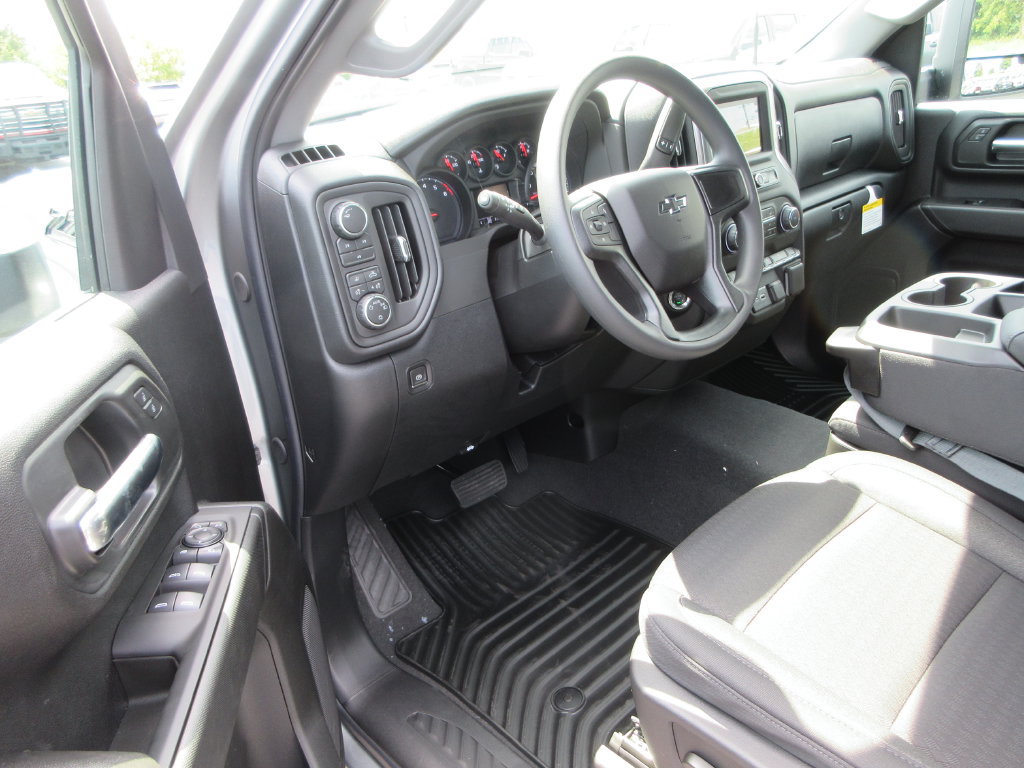 New 2026 Chevrolet Silverado 2500 Custom w/ Custom Convenience Package AWD/4WD image 15