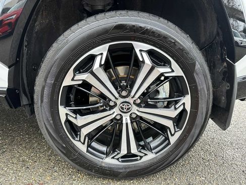 Used 2023 Toyota RAV4 XSE image 9