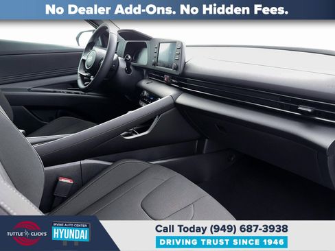 New 2026 Hyundai Elantra SEL Sport FWD image 15