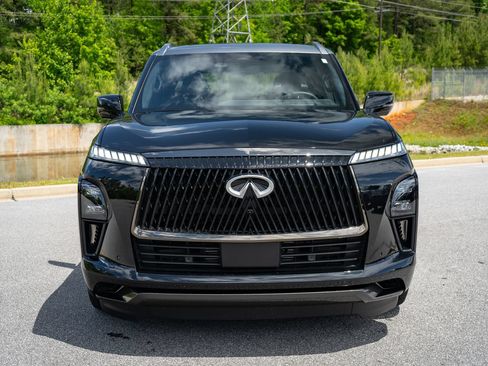 Used 2026 INFINITI QX80 Autograph w/ Premium Cargo Package AWD/4WD image 8