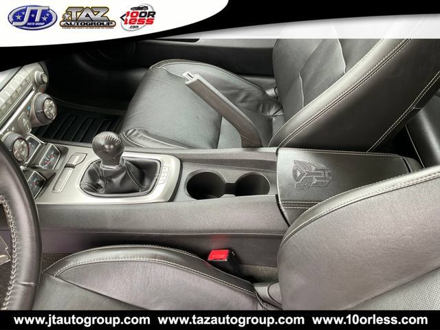 Used 2011 Chevrolet Camaro SS RWD image 20