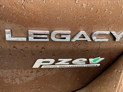 Used 2013 Subaru Legacy 2.5i Premium w/ All-Weather Pkg image 9