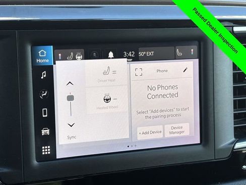Used 2023 Chrysler Voyager LX FWD image 17