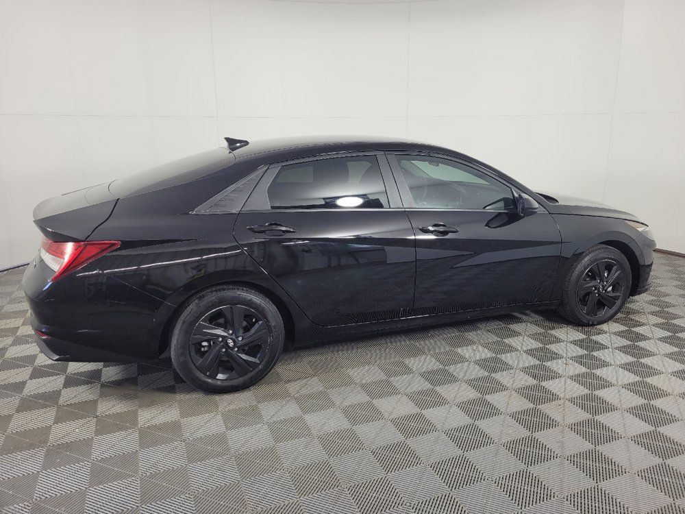 Used 2023 Hyundai Elantra Blue FWD image 10