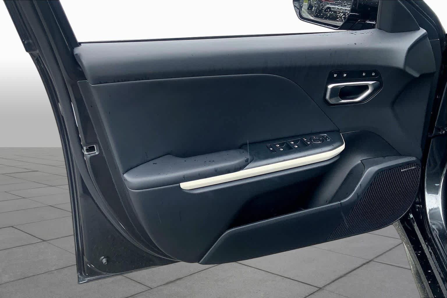 Certified 2025 Kia K4 GT-Line w/ GT-Line Premium Package FWD image 21