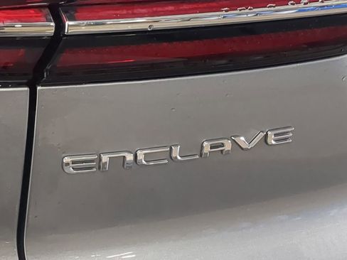 Used 2025 Buick Enclave Preferred image 23