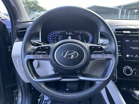 Used 2022 Hyundai Tucson SEL FWD image 11