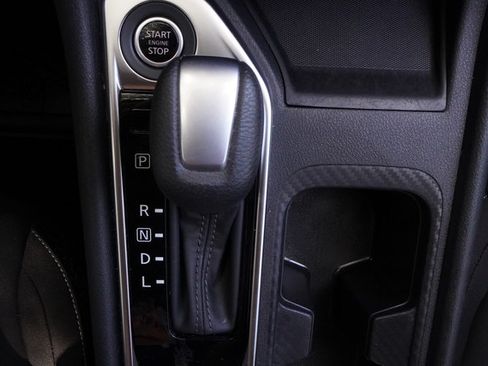 Used 2025 Nissan Sentra SV w/ All-Weather Package FWD image 19