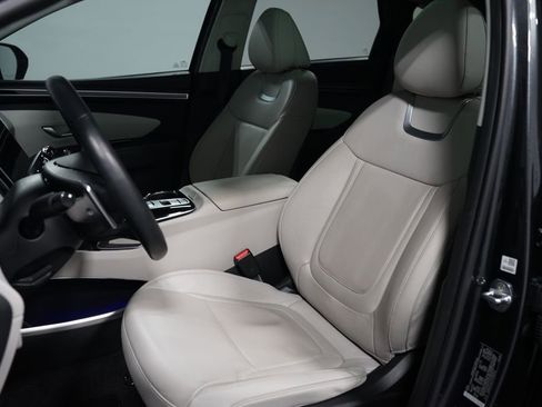 Used 2023 Hyundai Tucson Limited image 29