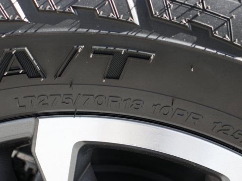 Used 2021 GMC Sierra 3500 SLE w/ SLE Value Package image 38