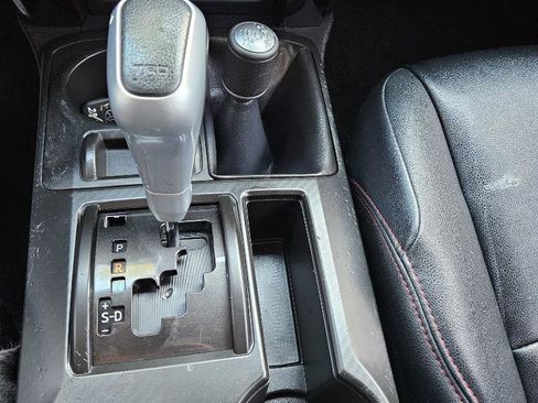 Used 2021 Toyota 4Runner TRD Off-Road Premium image 16