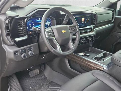 Used 2025 Chevrolet Silverado 2500 LT w/ Texas Edition image 10