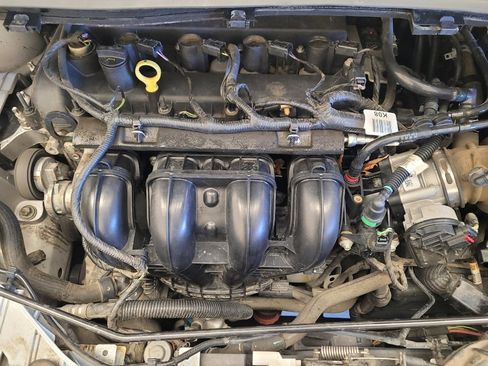 Used 2017 Ford Escape S image 30