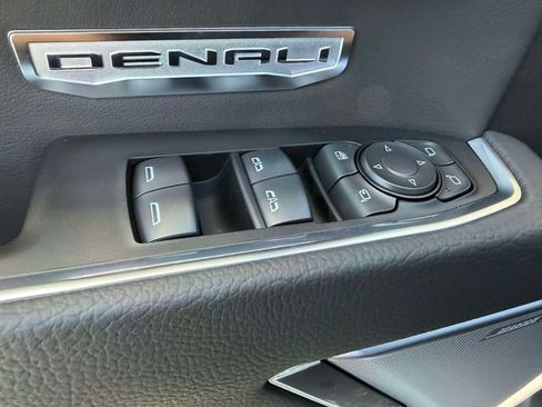 New 2026 GMC Sierra 1500 Denali w/ Denali Reserve Package image 17