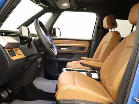 New 2025 Volkswagen ID. Buzz Pro S image 14