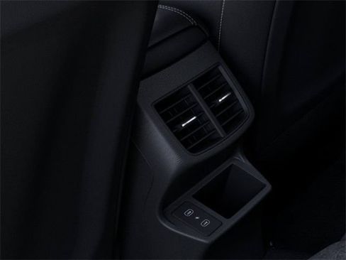 Used 2025 Kia Seltos S FWD image 26