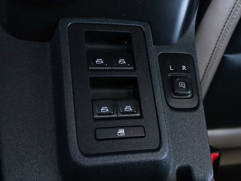 Used 2024 Ford Bronco Wildtrak AWD/4WD image 43