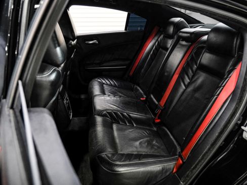Used 2016 Dodge Charger SRT w/ Harman/Kardon Audio Group RWD image 47