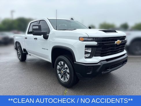 Used 2025 Chevrolet Silverado 2500 W/T w/ WT Convenience Package RWD image 4
