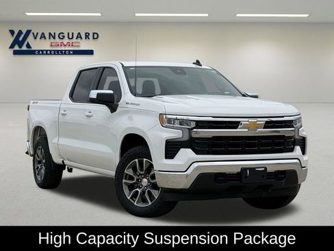 Used 2025 Chevrolet Silverado 1500 LT AWD/4WD image 2