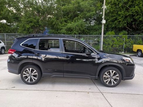 Used 2023 Subaru Forester Limited AWD/4WD image 4