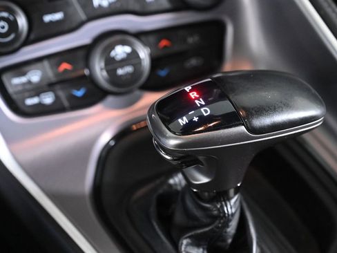 Used 2019 Dodge Challenger R/T w/ Driver Convenience Group image 20