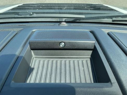Used 2018 Ford F150 Raptor w/ Equipment Group 802A Luxury AWD/4WD image 29