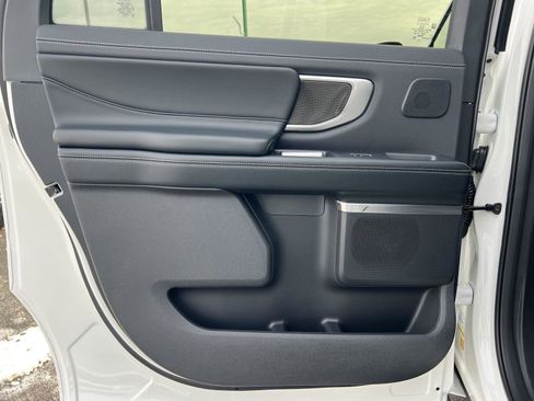 New 2026 Ford Expedition Max Platinum w/ Stealth Performance Package image 19