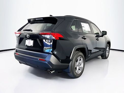 New 2025 Toyota RAV4 XLE image 9