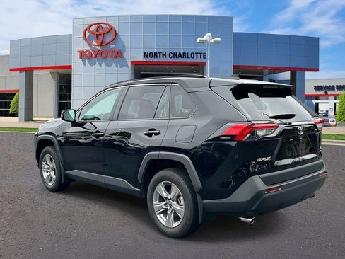 Used 2025 Toyota RAV4 XLE w/ Convenience Package AWD/4WD image 6