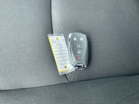 Used 2023 Chevrolet Malibu LT FWD image 33