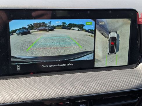 New 2026 Nissan Kicks SR image 24