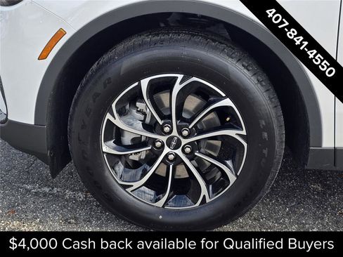 New 2026 Lincoln Nautilus Premier image 8