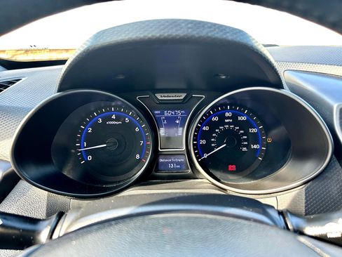 Used 2013 Hyundai Veloster Turbo w/ Ultimate Pkg image 21