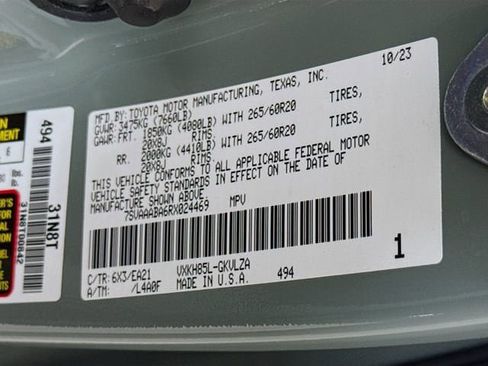 Certified 2024 Toyota Sequoia Limited image 33