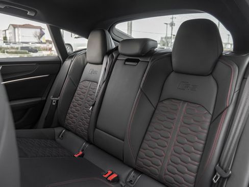 New 2025 Audi RS 7 Performance image 30