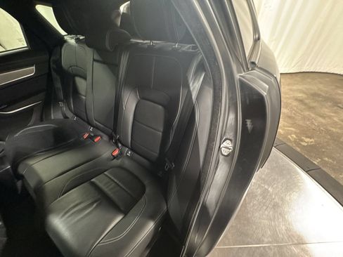 Used 2025 Jaguar F-PACE R-Dynamic S AWD/4WD image 27