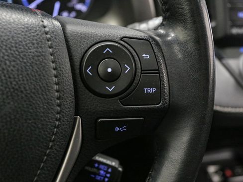 Used 2017 Toyota RAV4 XLE image 34