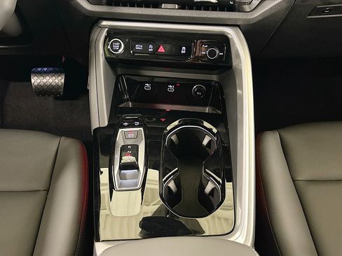New 2025 Audi Q5 Premium Plus image 13
